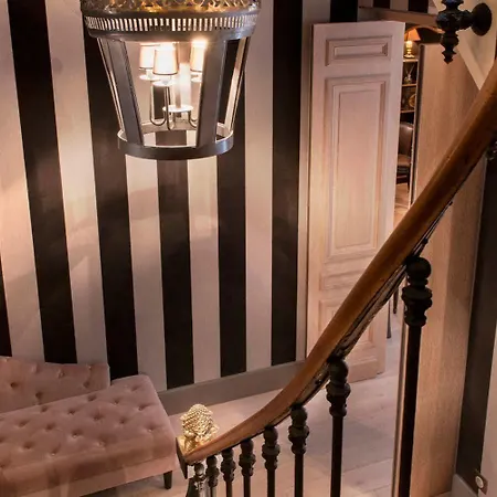 Glamour Hotel