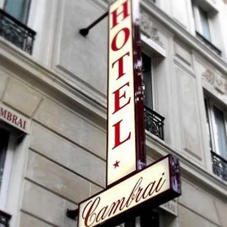 Hotel Cambrai 2*