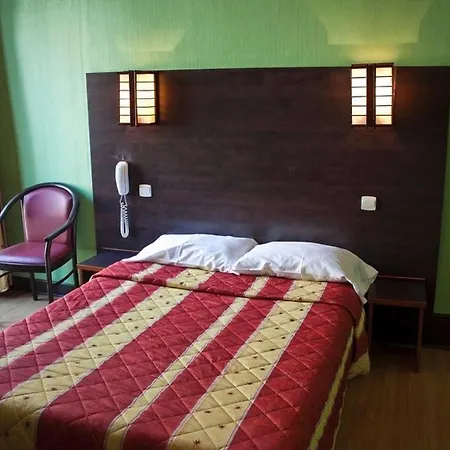 Cambrai Hotel