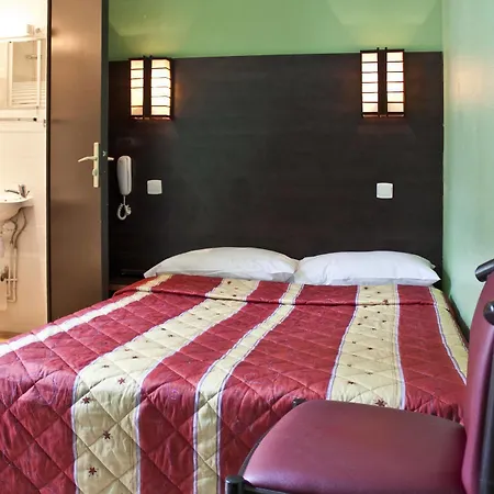 Hotel Cambrai 2*