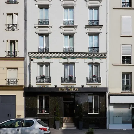 Le Twelve Hotel