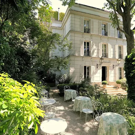 Particulier Montmartre Paryż