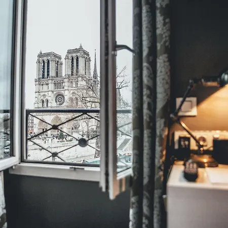 Hotel Le Notre Dame Saint Michel 3*