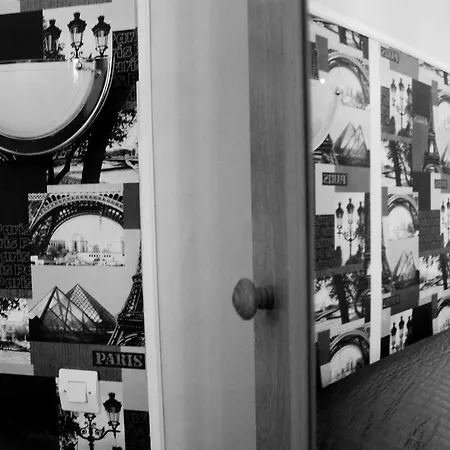 Cosy Monceau Hotel 2*