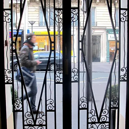 Hotel Cosy Monceau París