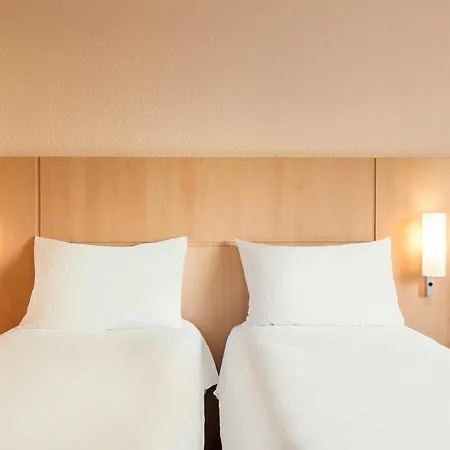 Ibis Paris La Défense Esplanade 3* Courbevoie