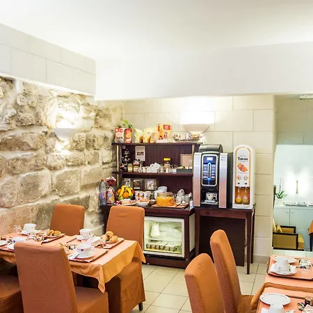 Hotel Austin's Arts Et Metiers