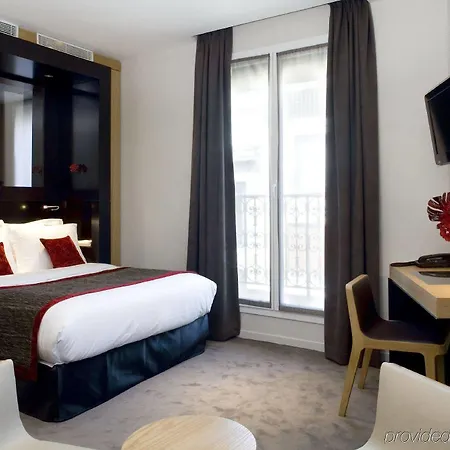 Hotel Marceau Champs-elysées 3*