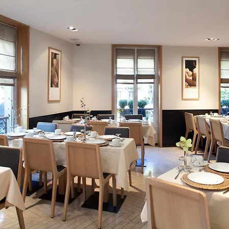 Marceau Champs-elysées Hotel