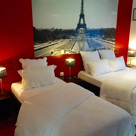 Clairefontaine 3* Paris