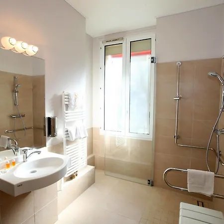 Sunny Otel Paris