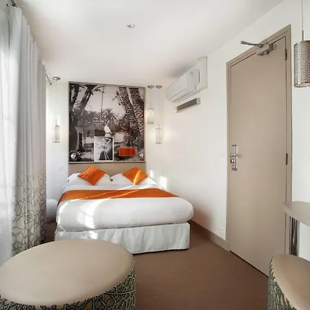 Mayet 3* Paris