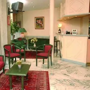 Maison Du Pré 2* Paris