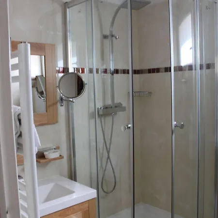 Hotel Metropolitain 3*