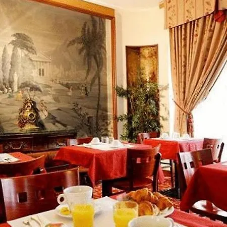 La Boetie Hotell