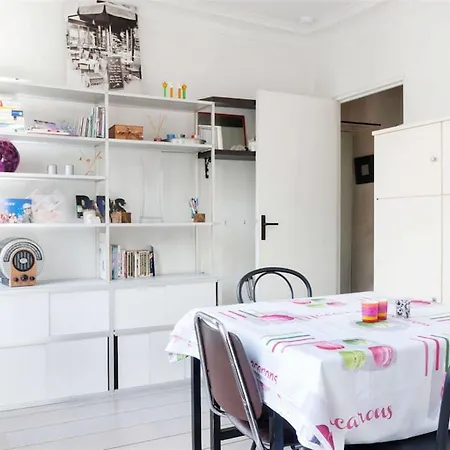 Great Montmartre Sacre-coeur - Smartrenting Paryż