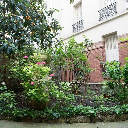 My Nest - Quartier Latin Zajazd