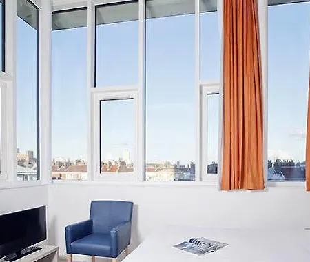 Sejours & Affaires Paris-davout 3* Párizs