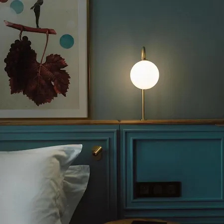 Xo Hotel 4*