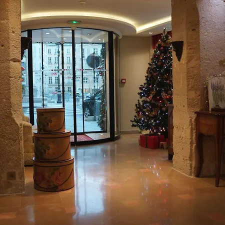 Le Relais Medicis Paris