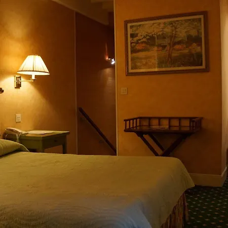 Le Relais Medicis Paris