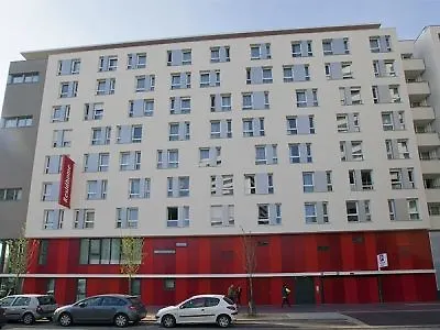 Residhome Rosa Parks Lägenhetshotell Paris