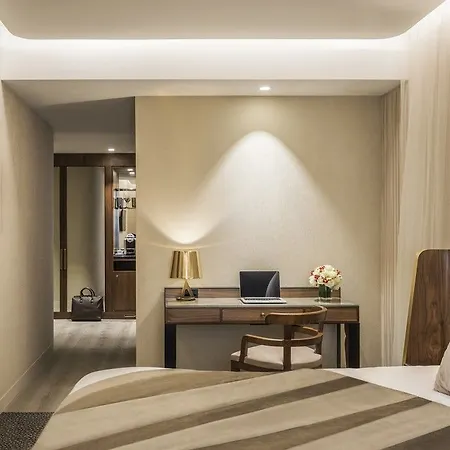 Xo Hotel 4*