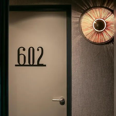 Hotel La Planque Paris