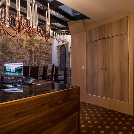 Hotel Le Temple De Jeanne 3*