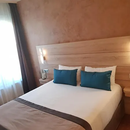 Champerret Elysees Hotel