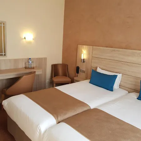 Champerret Elysees Hotel 3*