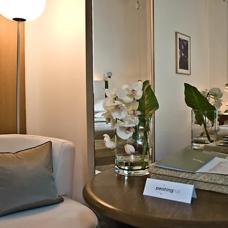 Hotel Pershing Hall Paris