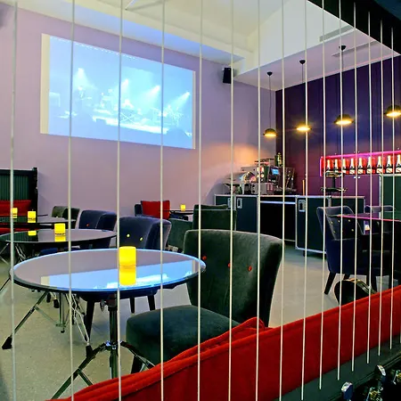 Du Triangle D'or Hotell Paris