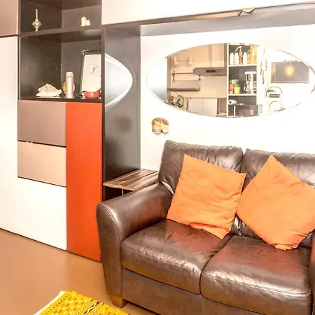 Appartamento Rue Veron Parigi