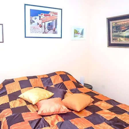 Appartamento Rue Veron *