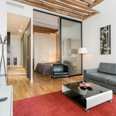 Appartement Turenne Place Sainte Catherine