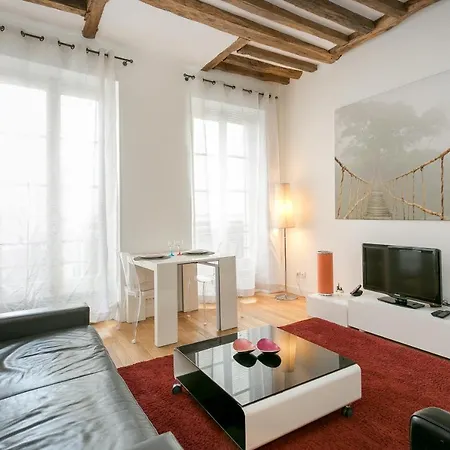 Appartement Turenne Place Sainte Catherine *