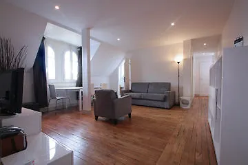 Apartamento Bridgestreet Champs Elysees París