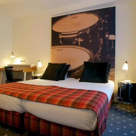 Du Triangle D'or Hotell Paris