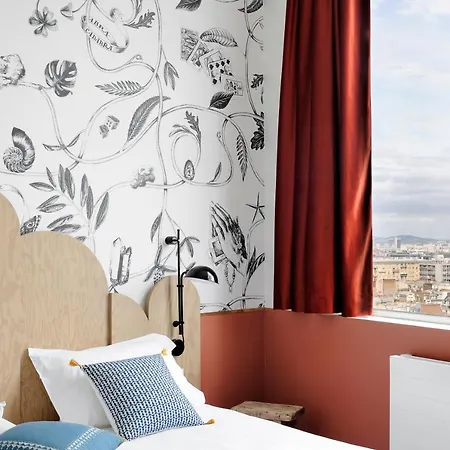 Caulaincourt Montmartre By Hiphophostels *