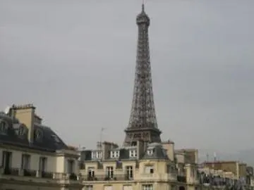 Eiffel Kensington Paříž