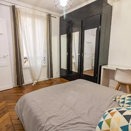 Private - Champs-elysees Appartement