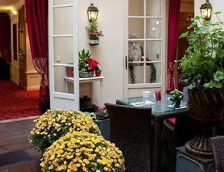 Hotel Mazarin 4*