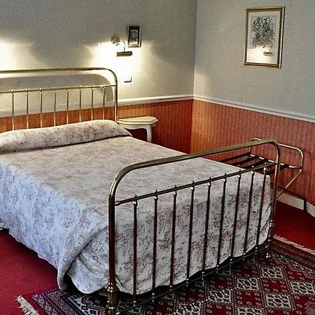 Otel Camille Tapestry Collection By Hilton Paris