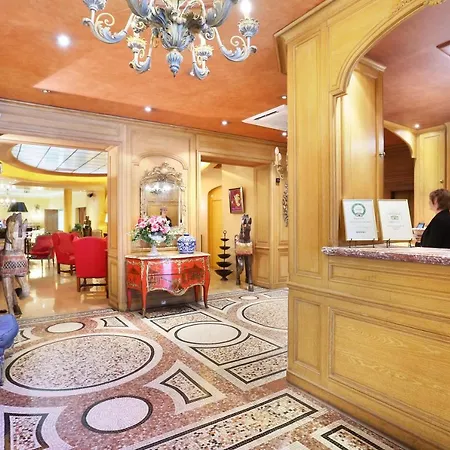 Hotel Cecilia Paris