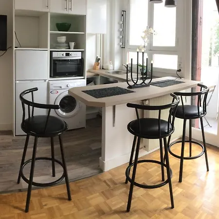 Studio Du Bel Air * Paris