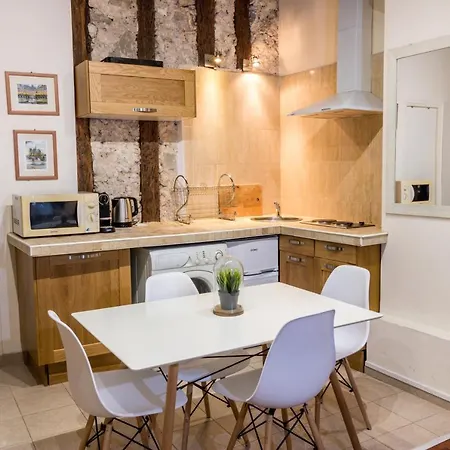 New Chic Flat : Le Marais - Place Des Vosges Apartamento