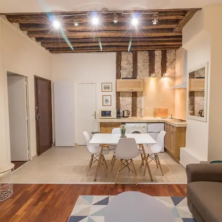 New Chic Flat : Le Marais - Place Des Vosges * París