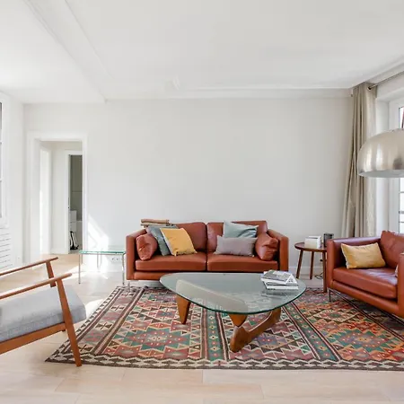 4 People Saint-germain-des-pres - Quartier Latin By Weekome Apartment Paris