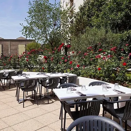 17 Batignolles 3* Paris